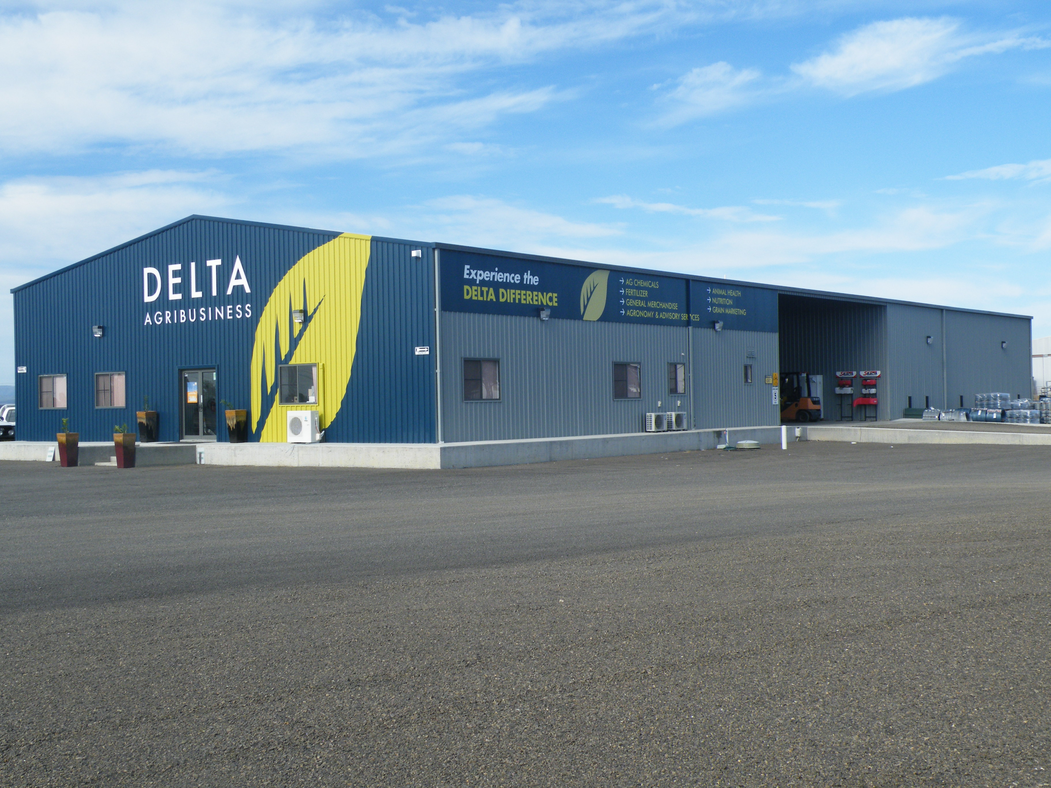 By combining local branches with a coordinated national supply chain, Delta Ag became one of Australia’s largest independent agribusiness networks with 68 branches and 450 employees. 